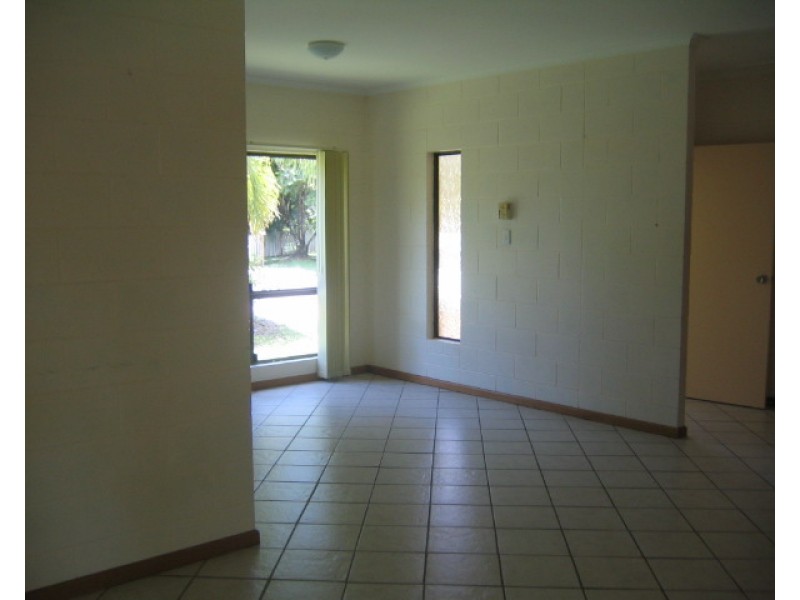 14 Corinda Close, Trinity Beach QLD 4879