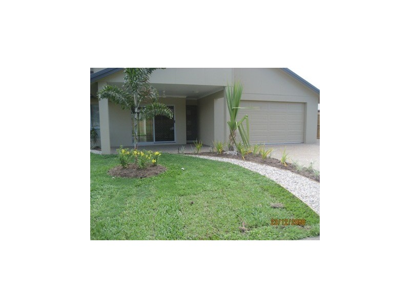 113 Roberts Drive, Trinity Beach QLD 4879