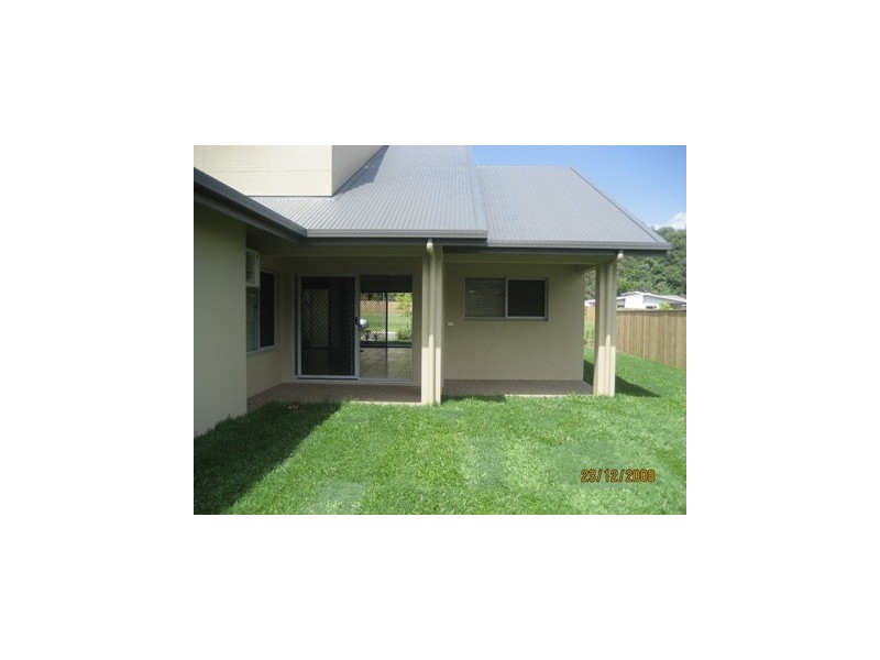 113 Roberts Drive, Trinity Beach QLD 4879