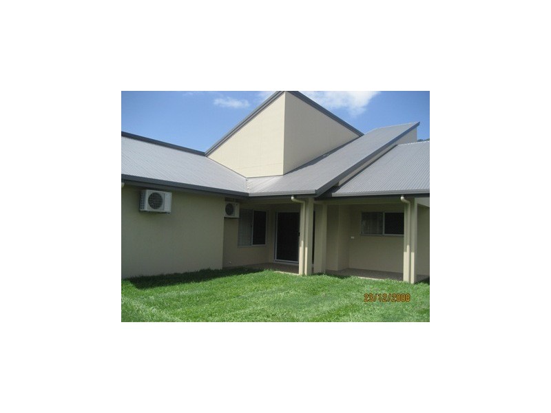 113 Roberts Drive, Trinity Beach QLD 4879