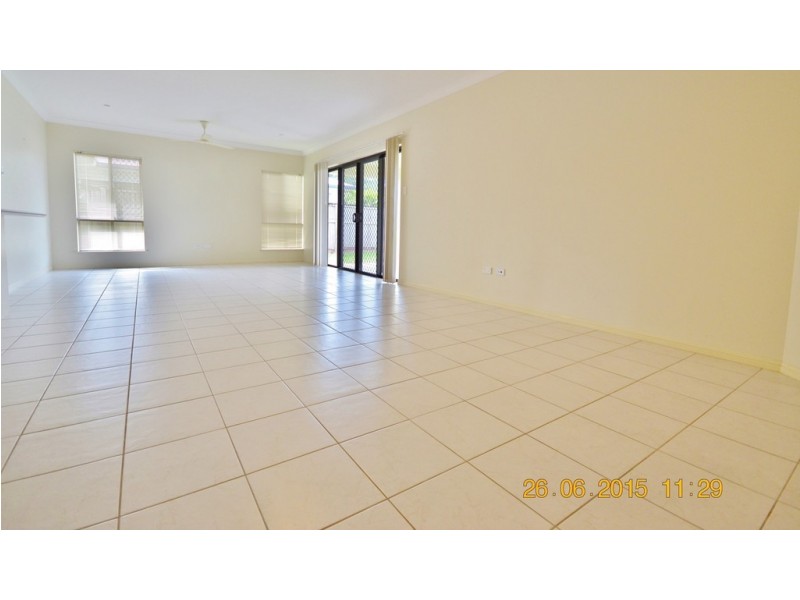 16 Port Close, Trinity Beach QLD 4879