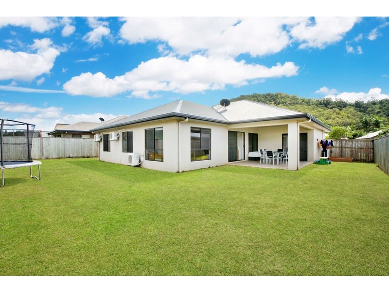 107 Roberts Drive, Trinity Beach QLD 4879