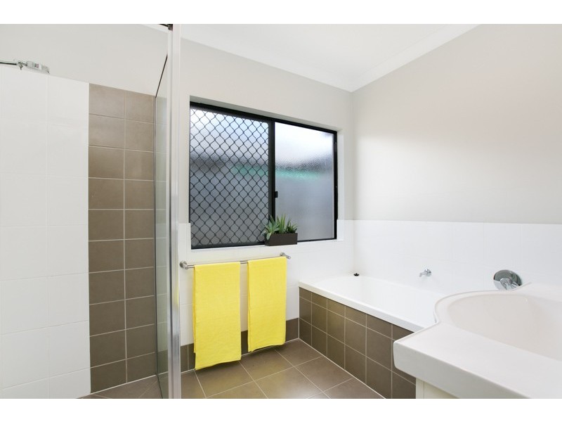 107 Roberts Drive, Trinity Beach QLD 4879