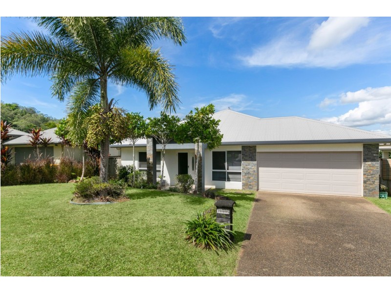 18 Port Close, Trinity Beach QLD 4879