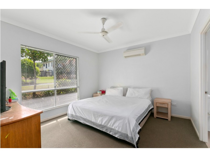18 Port Close, Trinity Beach QLD 4879