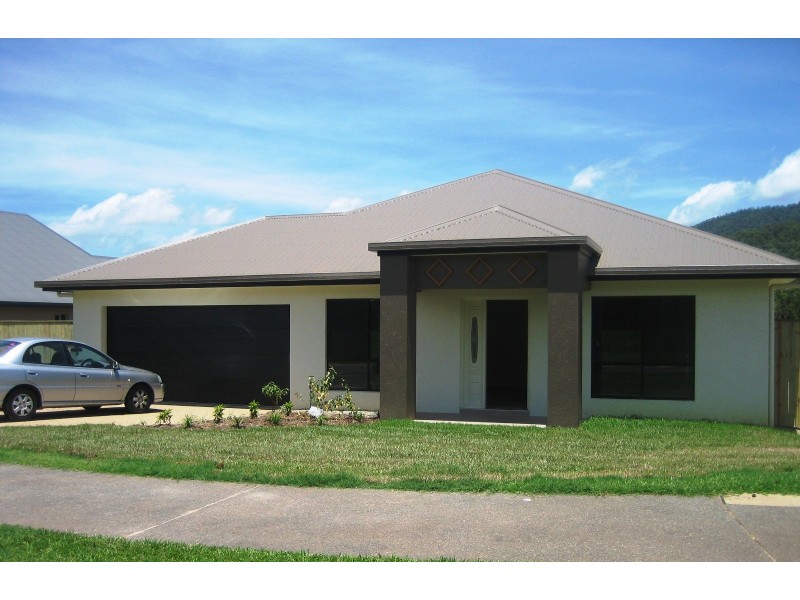 115 Roberts Drive, Trinity Beach QLD 4879