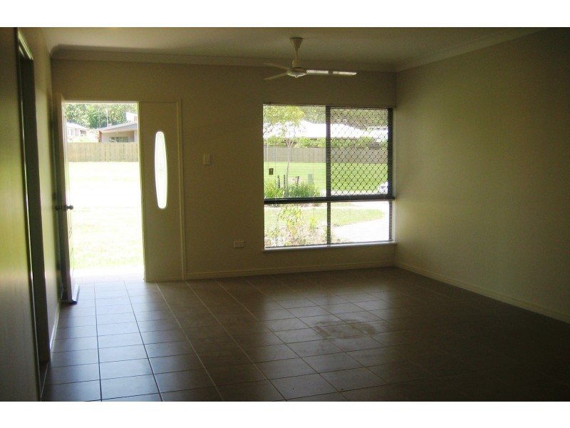 115 Roberts Drive, Trinity Beach QLD 4879