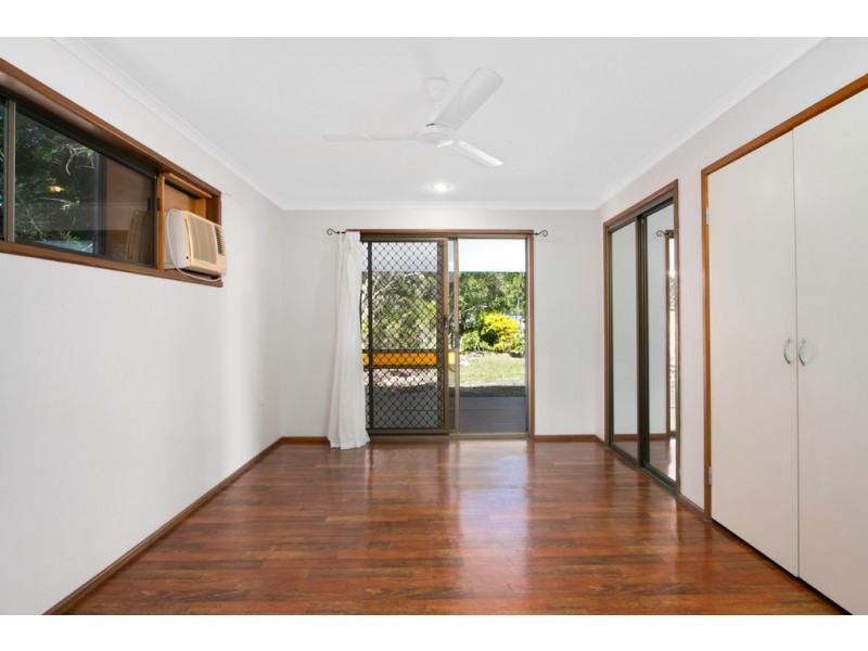 2 Conch Close, Trinity Beach QLD 4879