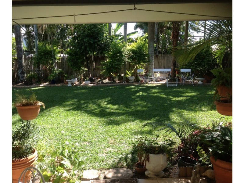 Kewarra Beach QLD 4879