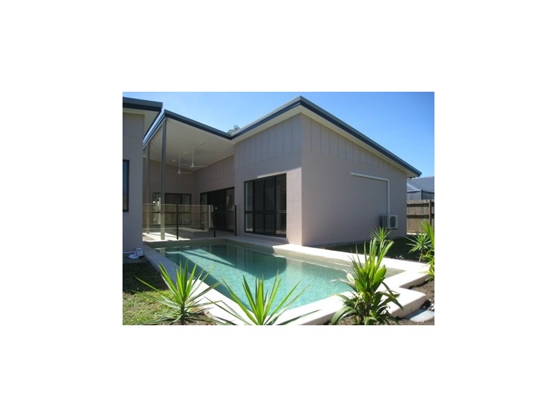 71 Roberts Drive, Trinity Beach QLD 4879