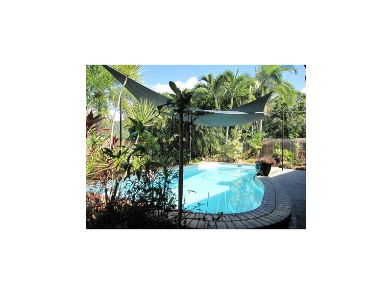 Trinity Beach QLD 4879