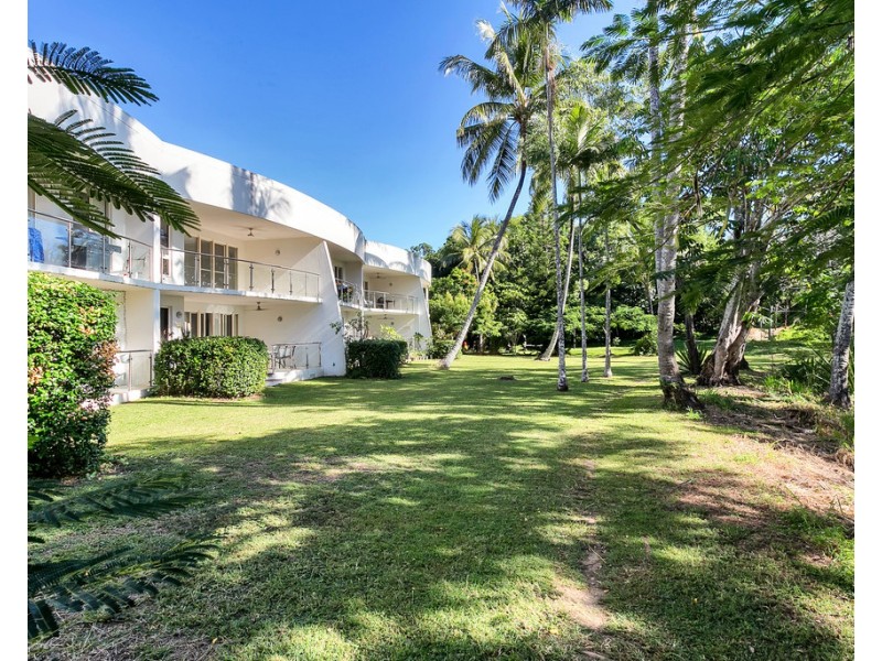 9/96 Moore Street, Trinity Beach QLD 4879
