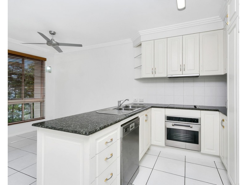 9/96 Moore Street, Trinity Beach QLD 4879