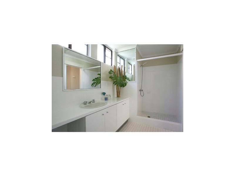 8/16-18 Deauville Close, Yorkeys Knob QLD 4878