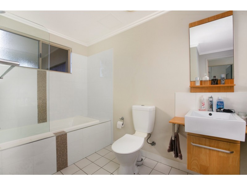 1209/40-62 Clifton Road, Clifton Beach QLD 4879