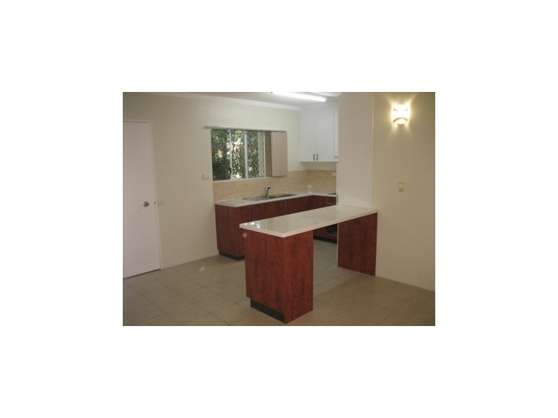 2/538 Varley Street, Yorkeys Knob QLD 4878