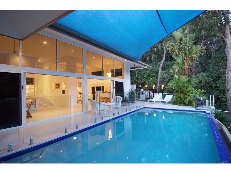 Trinity Beach QLD 4879