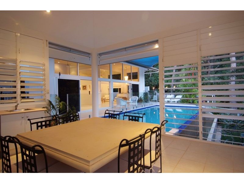 Trinity Beach QLD 4879