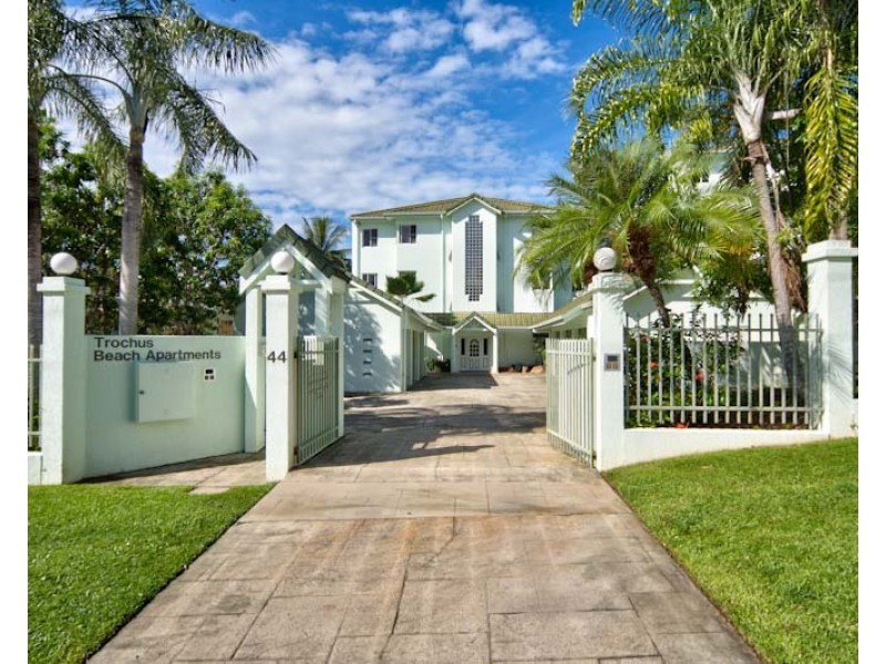 4/44 Moore Street, Trinity Beach QLD 4879