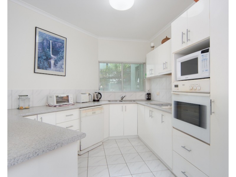 4/44 Moore Street, Trinity Beach QLD 4879