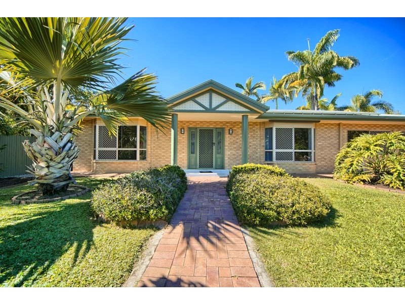 Clifton Beach QLD 4879