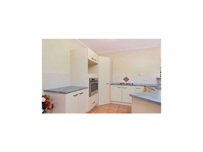 5 Connemara Close, Trinity Beach QLD 4879