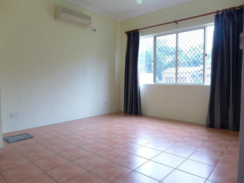 5 Connemara Close, Trinity Beach QLD 4879