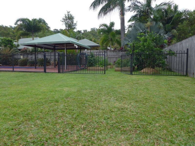 5 Connemara Close, Trinity Beach QLD 4879