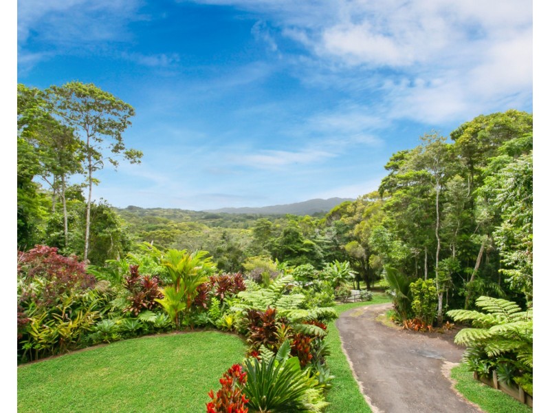 6 Hope Close, Kuranda QLD 4881