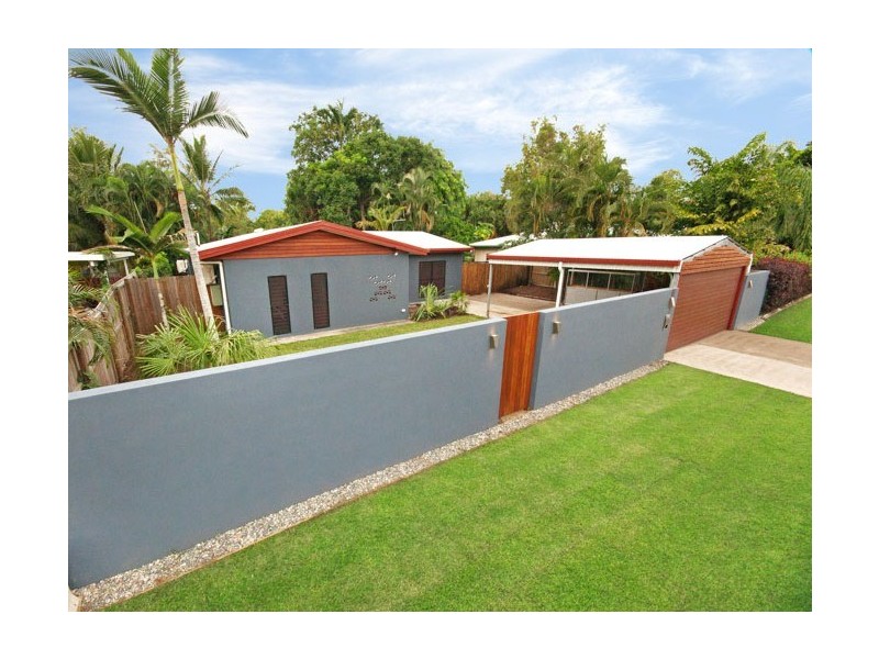 48 Baronia, Holloways Beach QLD 4878
