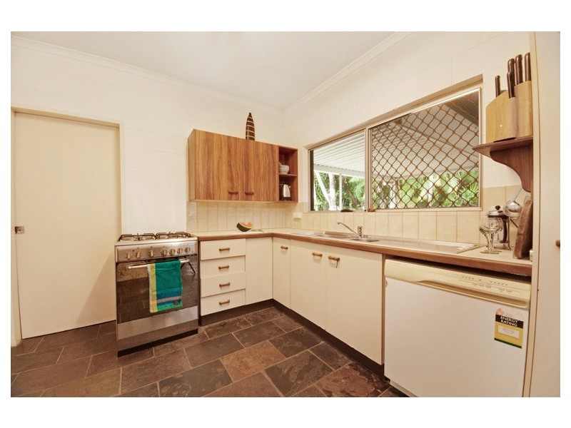 48 Baronia, Holloways Beach QLD 4878