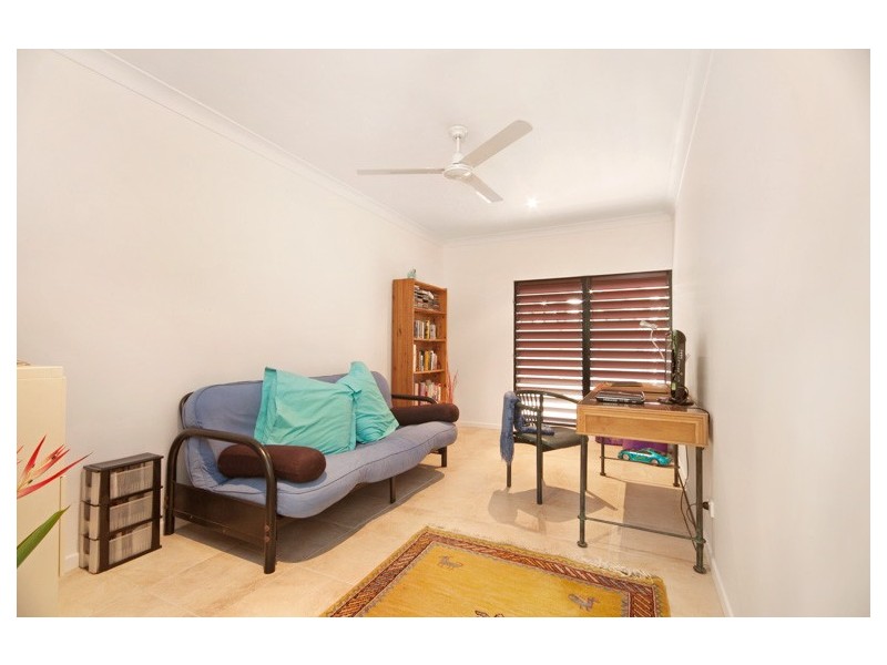 48 Baronia, Holloways Beach QLD 4878