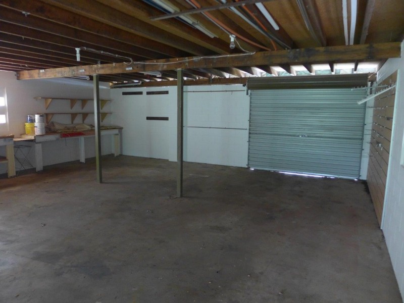 32 Debbie St, Trinity Park QLD 4879