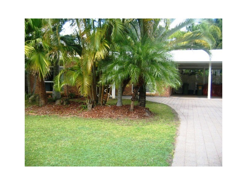 9 Krakatoa Close, Smithfield QLD 4878