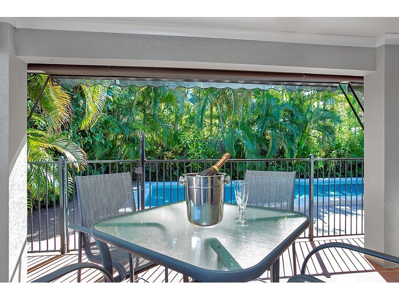Palm Cove QLD 4879