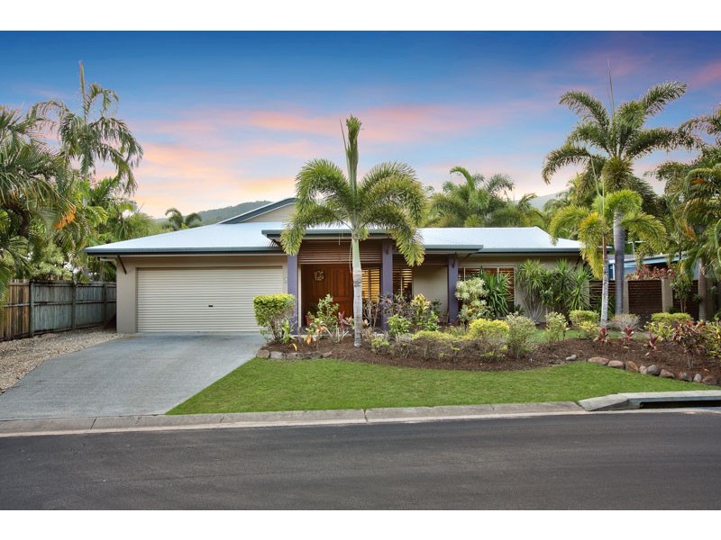 Clifton Beach QLD 4879