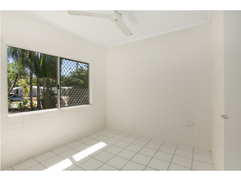 3 Newport Close, Kewarra Beach QLD 4879