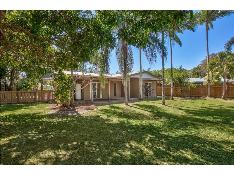 3 Newport Close, Kewarra Beach QLD 4879