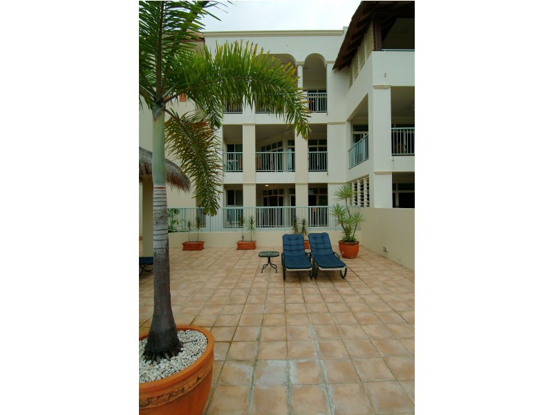 9/ 31 Vasey Esplanade, Trinity Beach QLD 4879