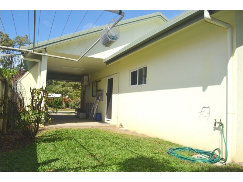 Kewarra Beach QLD 4879