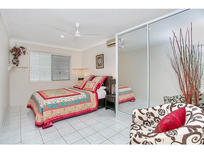 Clifton Beach QLD 4879