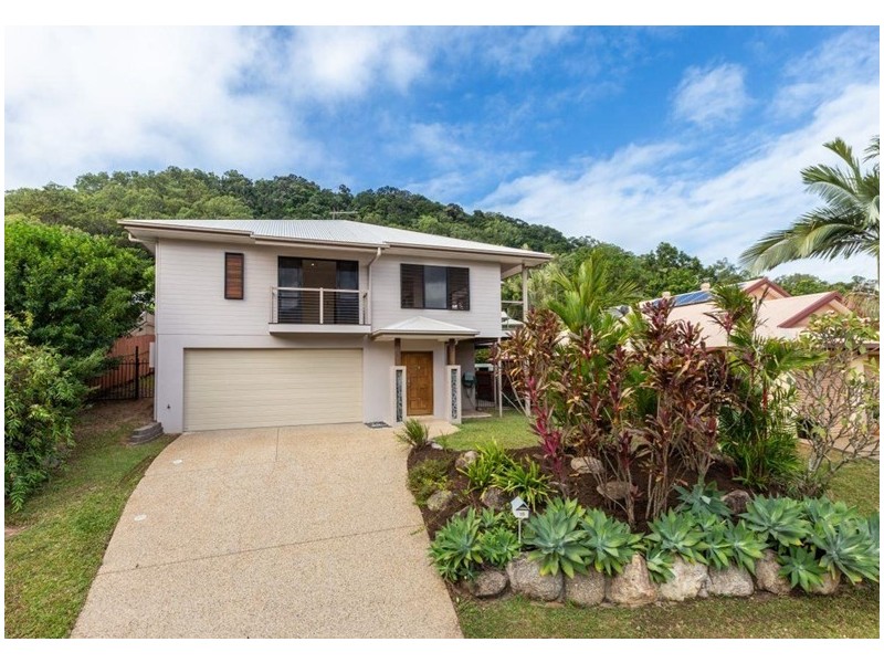 16 Lookout Terrace, Trinity Beach QLD 4879