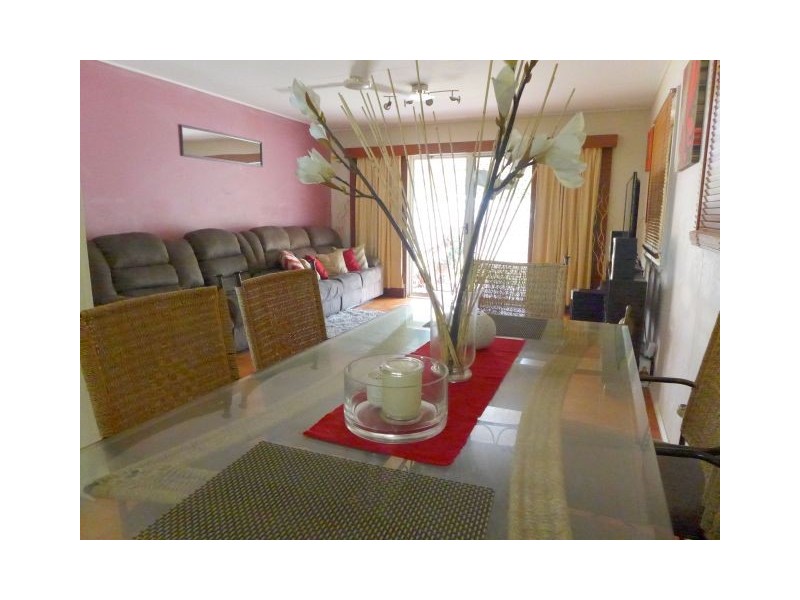 Holloways Beach QLD 4878