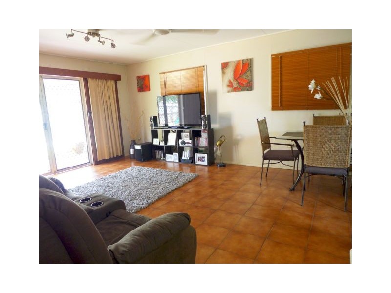 Holloways Beach QLD 4878