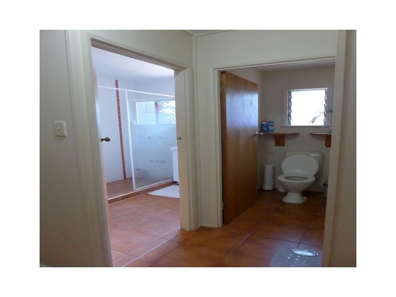 Holloways Beach QLD 4878