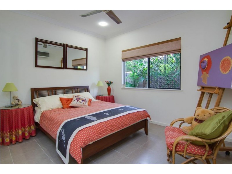 Kewarra Beach QLD 4879