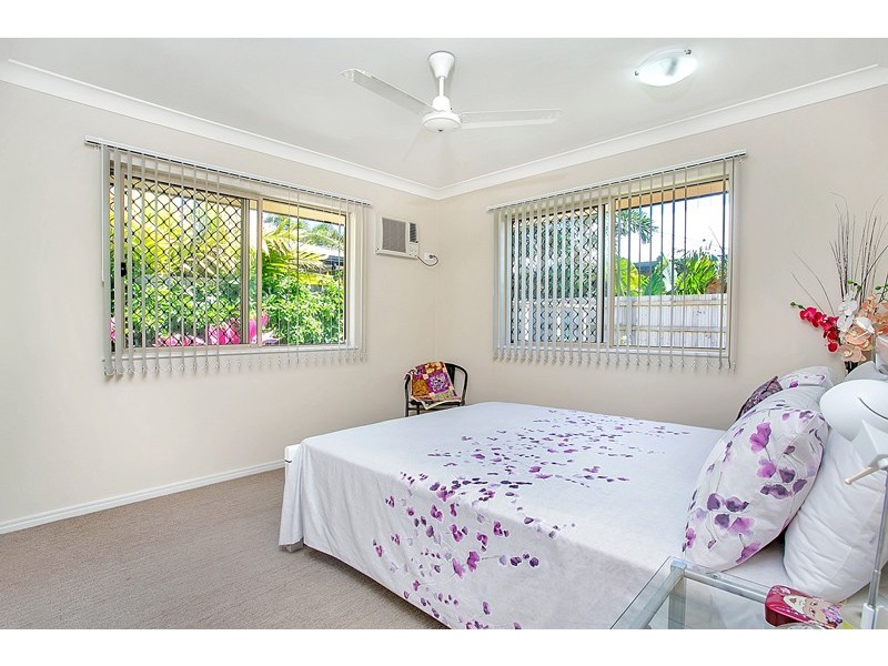 Kewarra Beach QLD 4879