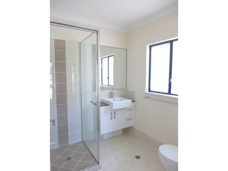 94 Roberts Drive, Trinity Beach QLD 4879