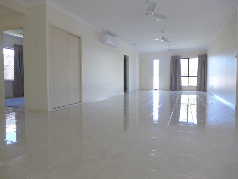 94 Roberts Drive, Trinity Beach QLD 4879