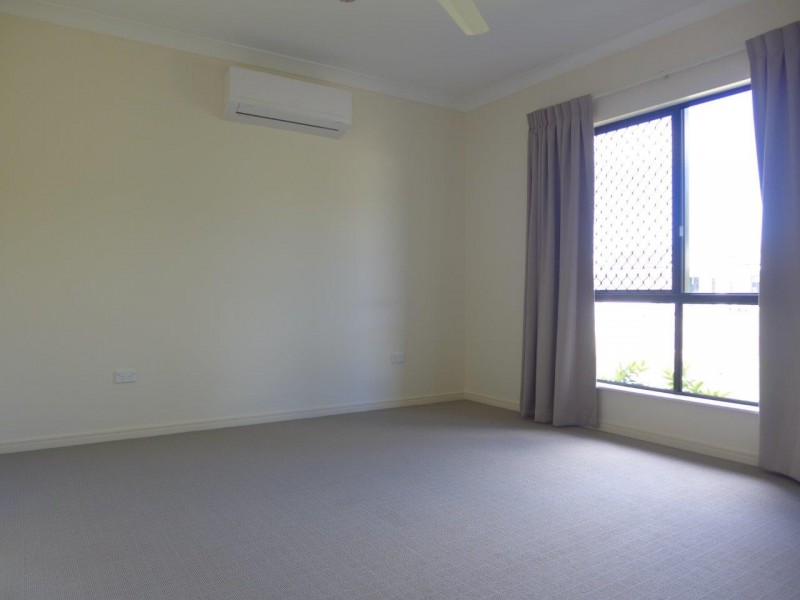 94 Roberts Drive, Trinity Beach QLD 4879